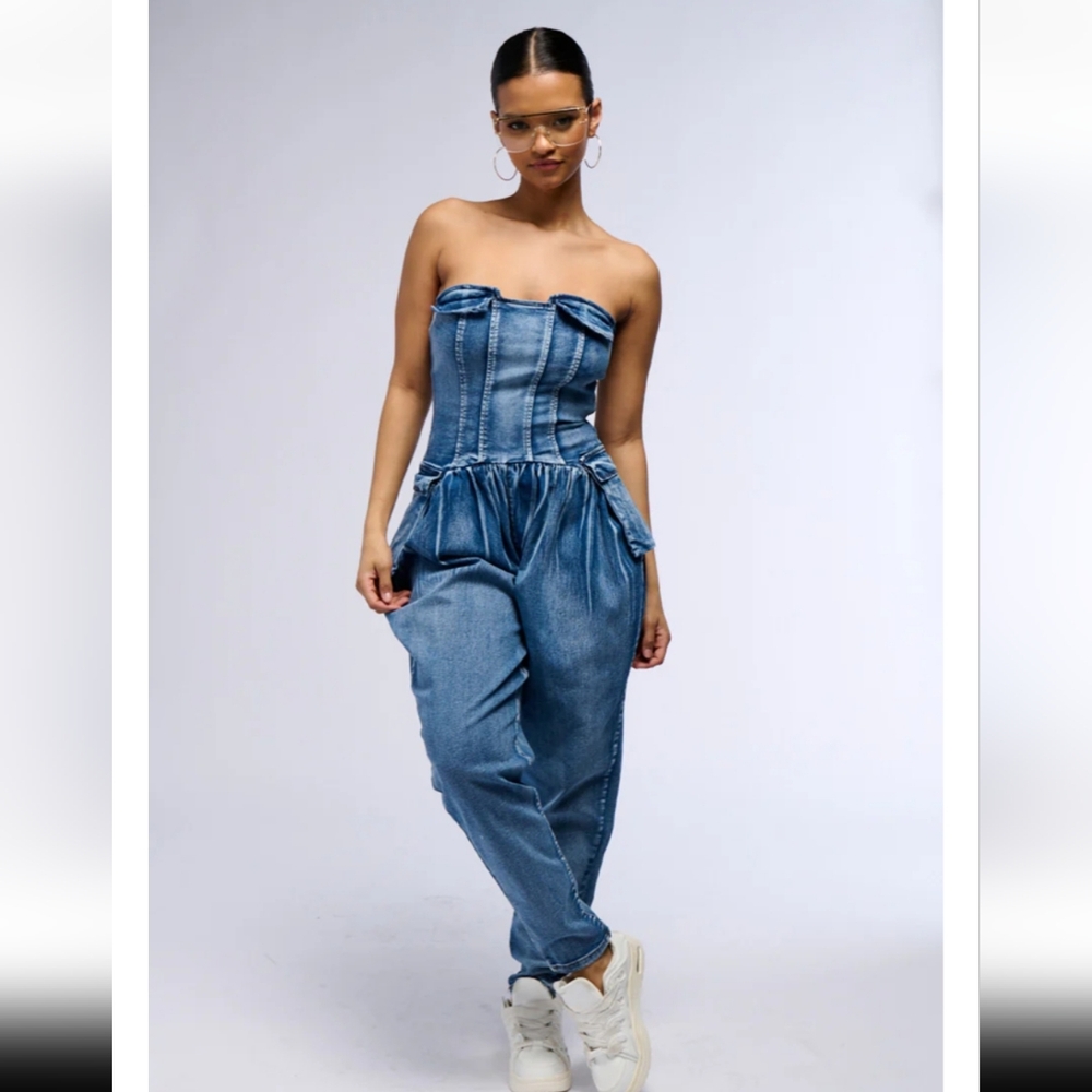 NWT! CHIC DENIM JUMPSUIT!